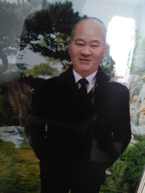 老方丈的第一张照片--无锡相亲服务中心