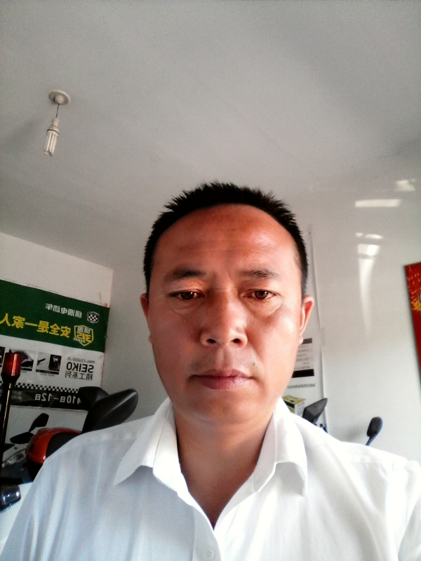 左手的第一张照片--无锡相亲服务中心