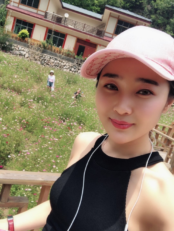 诗琪的第二张照片--无锡相亲服务中心