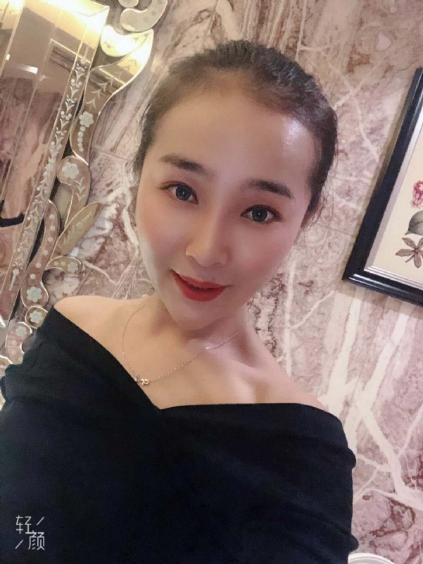 调皮的小猫的第一张照片--无锡相亲服务中心