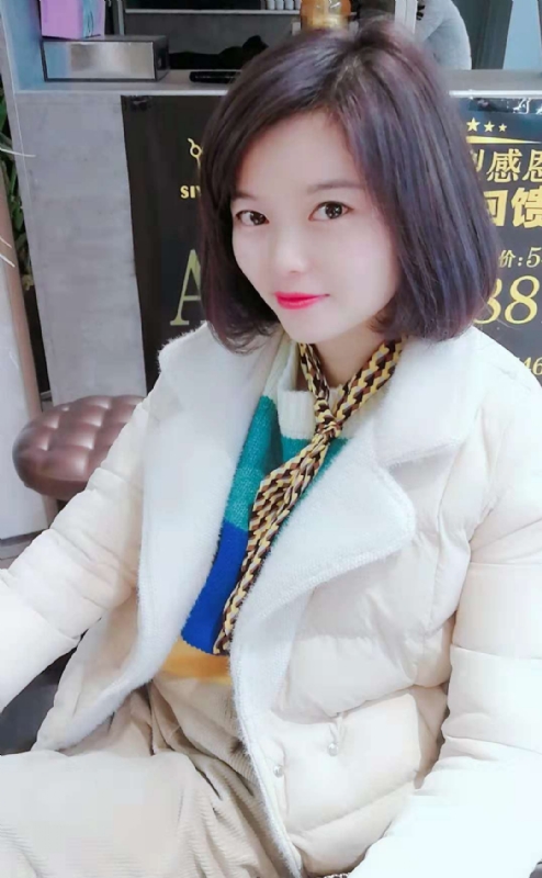 认真的雪的第一张照片--无锡相亲服务中心