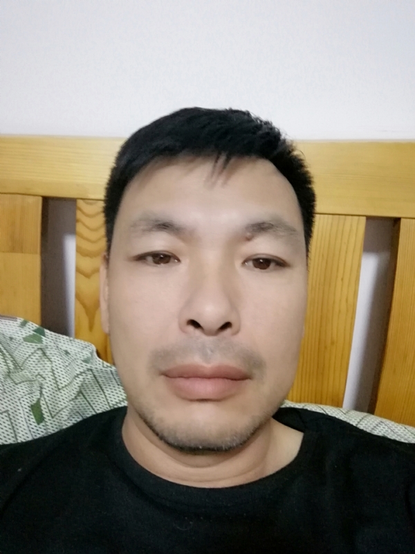 不爱当牛的第一张照片--无锡相亲服务中心