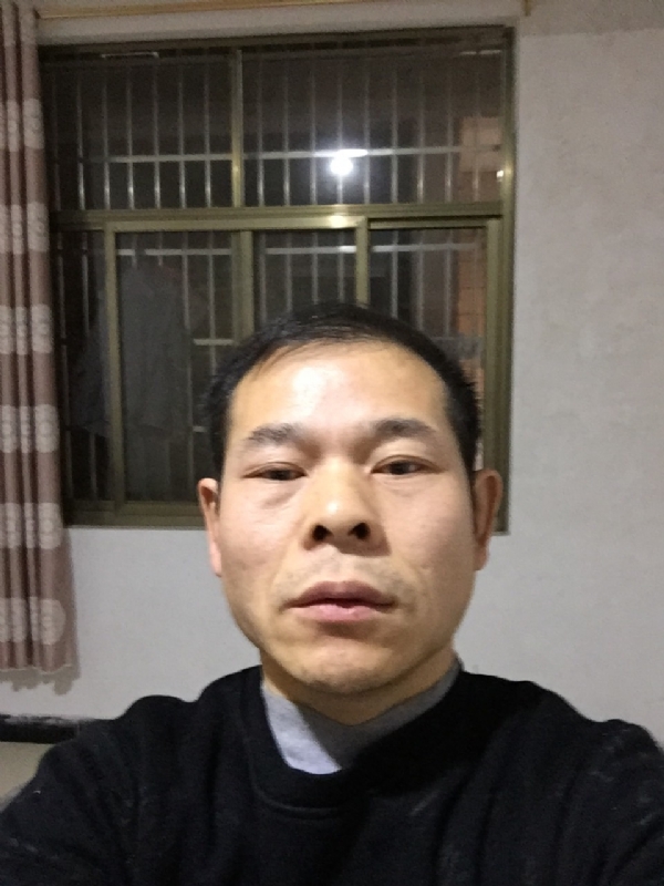 徐徐清风的第一张照片--无锡相亲服务中心