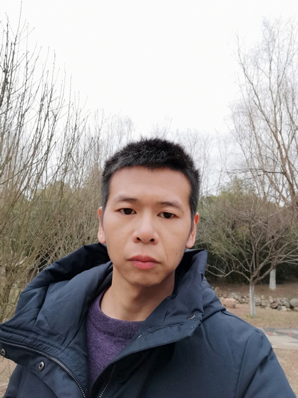 寞峰的第一张照片--无锡相亲服务中心