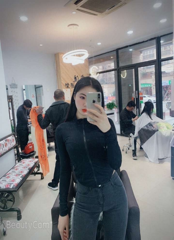 婷婷的第四张照片--无锡相亲服务中心