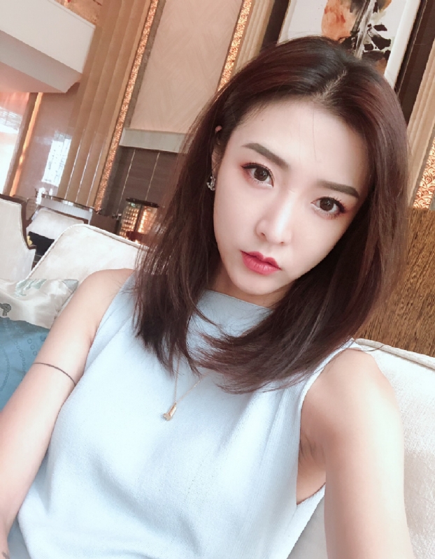 嘉嘉的第一张照片--无锡相亲服务中心