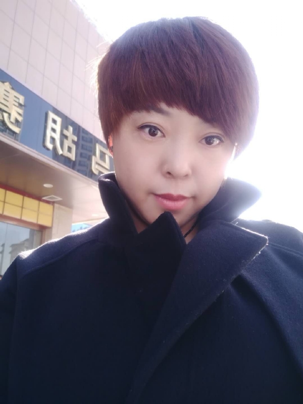 霞儿的第一张照片--无锡相亲服务中心