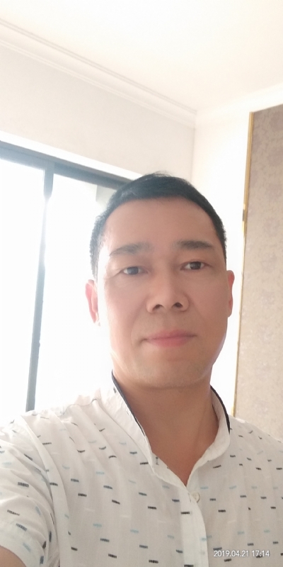 朝望大海的第一张照片--无锡相亲服务中心
