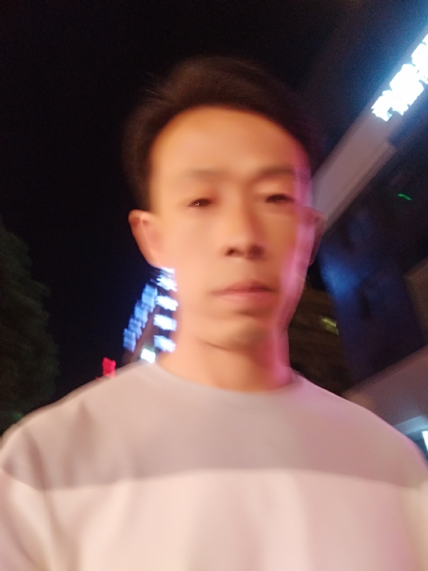 找个人来爱的第一张照片--无锡相亲服务中心