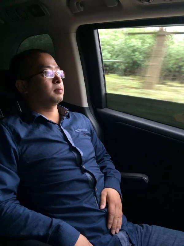 世界那么大的第三张照片--无锡相亲服务中心