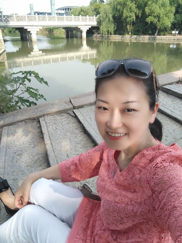 渴慕的第一张照片--无锡相亲服务中心