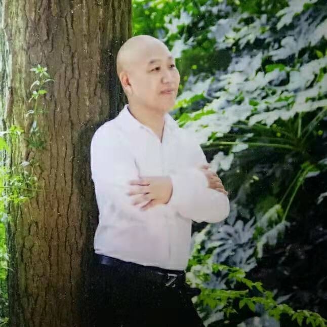 郑鑫牵手的第一张照片--无锡相亲服务中心