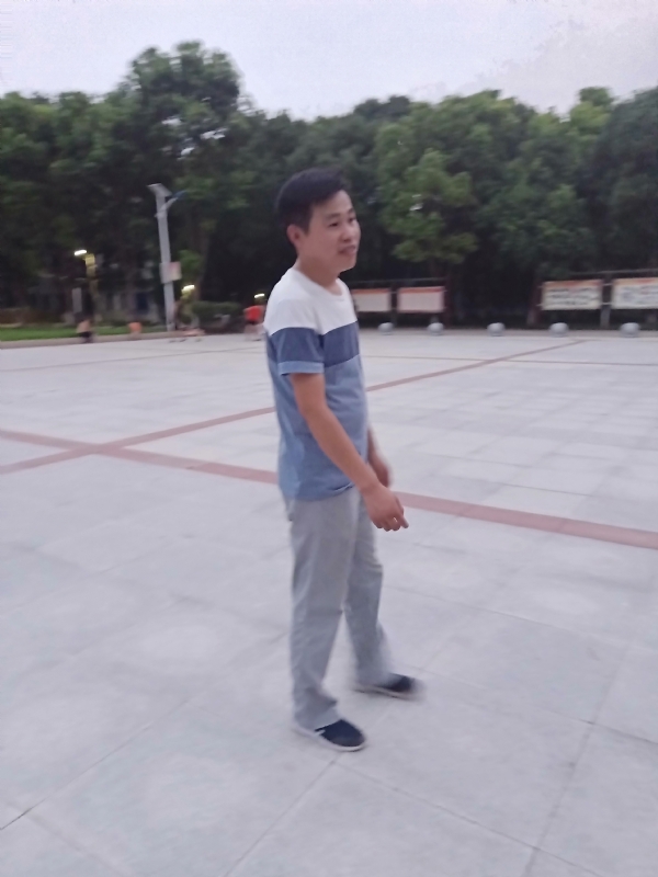 一笑的第一张照片--无锡相亲服务中心