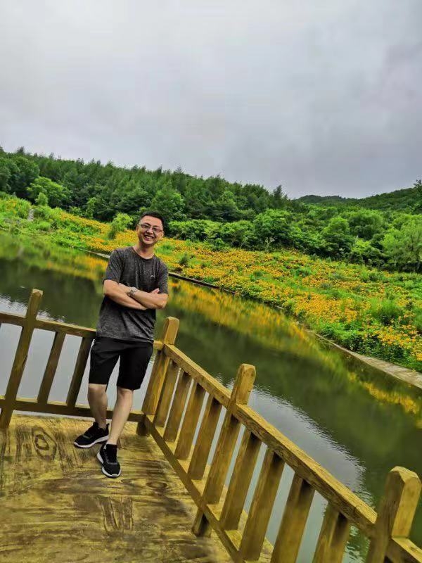 正能量的第三张照片--无锡相亲服务中心