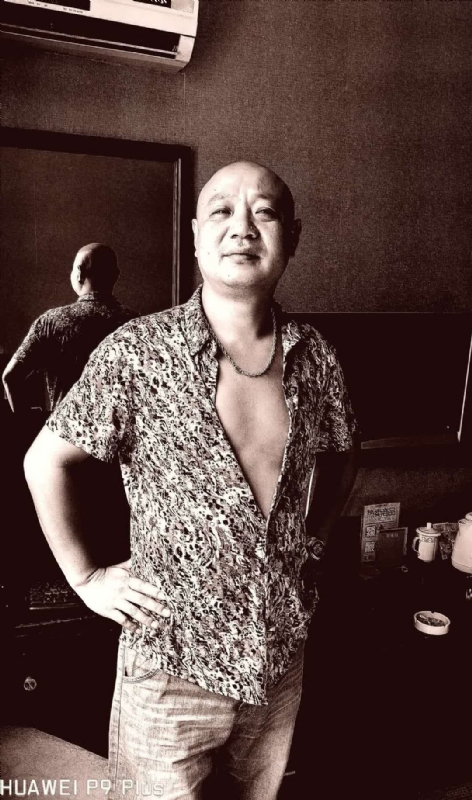该谁是谁的第一张照片--无锡相亲服务中心