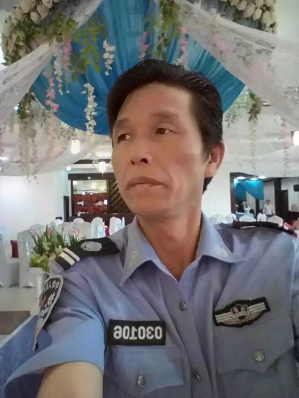 卧窗听雨的第二张照片--无锡相亲服务中心