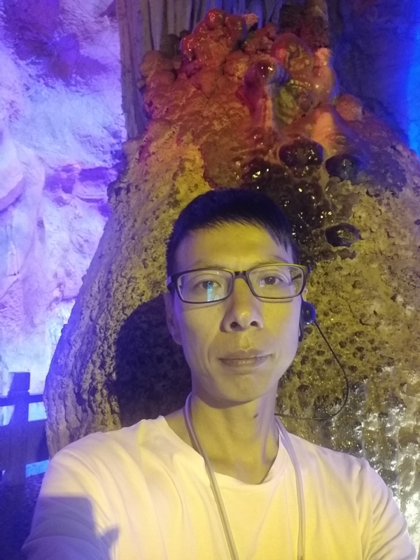 红叶的第一张照片--无锡相亲服务中心
