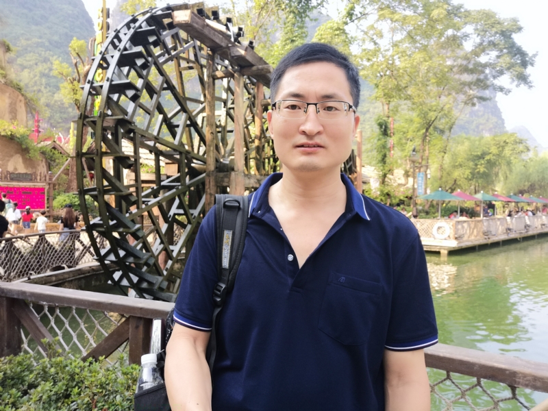 一笑而过的第一张照片--无锡相亲服务中心