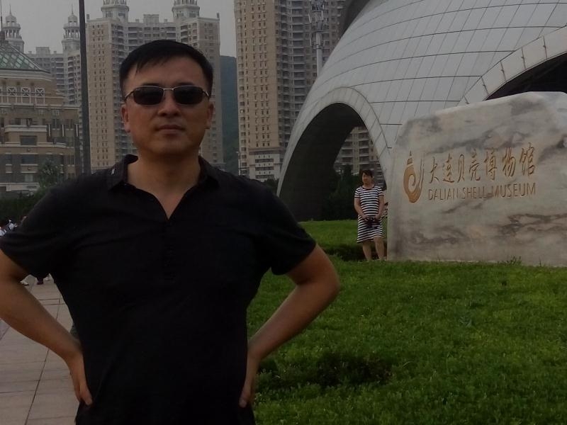 豁达的第一张照片--无锡相亲服务中心