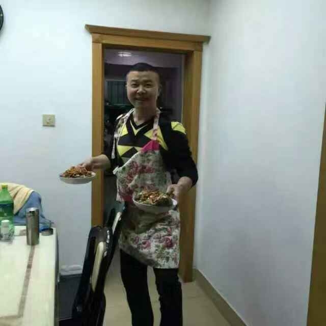 九个太阳的第一张照片--无锡相亲服务中心