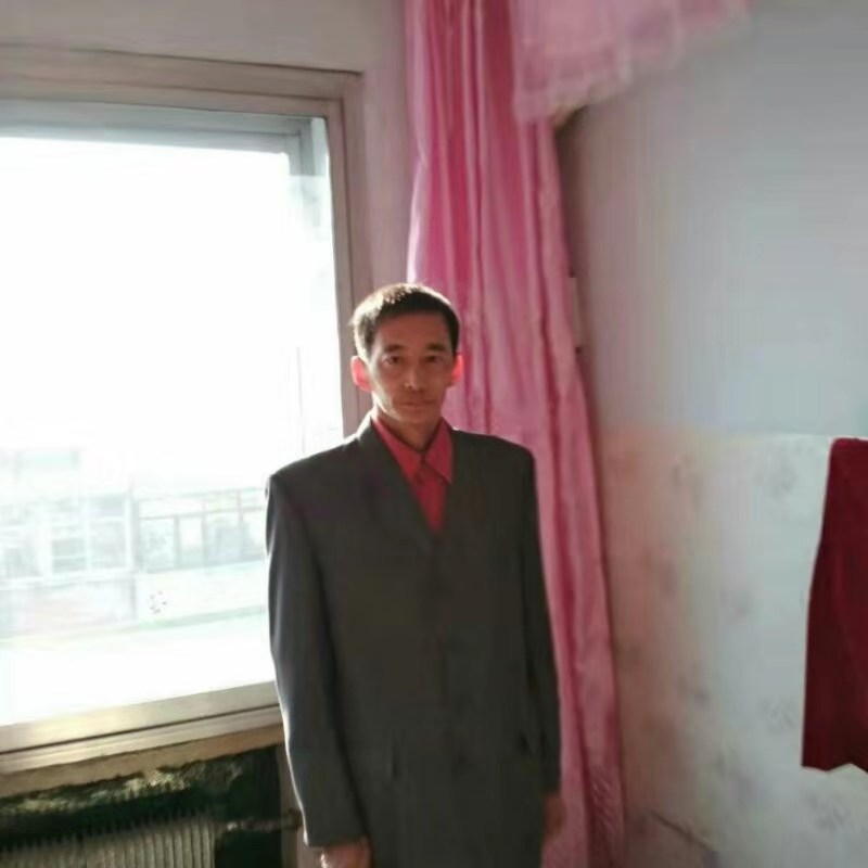 阳光明媚的第一张照片--无锡相亲服务中心