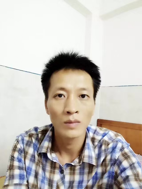 流年未亡的第一张照片--无锡相亲服务中心