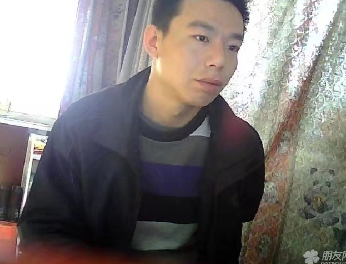 向钱奔跑的第一张照片--无锡相亲服务中心