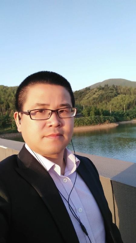 顾律师的第三张照片--无锡相亲服务中心