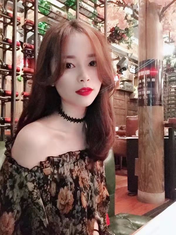 晓洁的第一张照片--无锡相亲服务中心