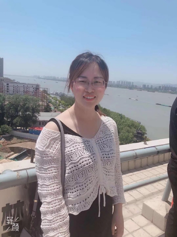 随缘的第一张照片--无锡相亲服务中心