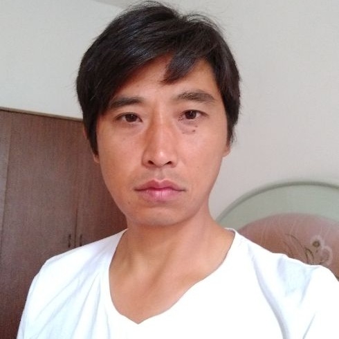 莞尔一笑的第一张照片--无锡相亲服务中心