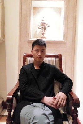 制片人杨亚林的第一张照片--无锡相亲服务中心