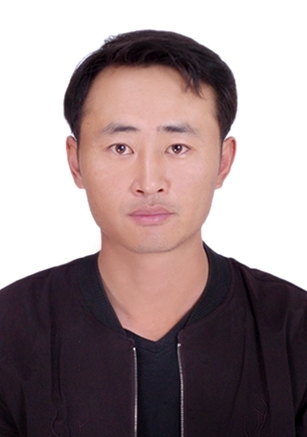 淡漠痕的第二张照片--无锡相亲服务中心