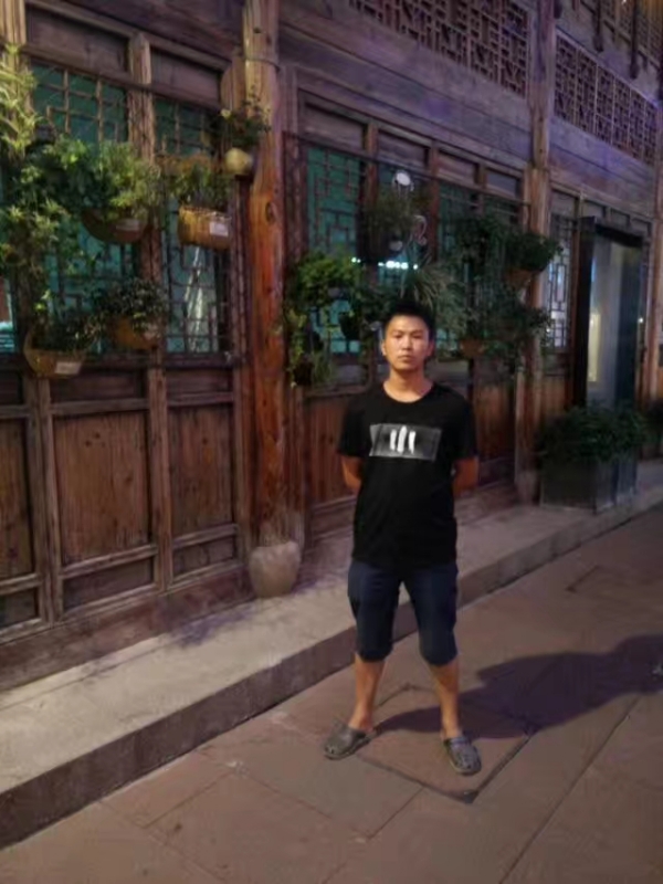 回忆的第一张照片--无锡相亲服务中心