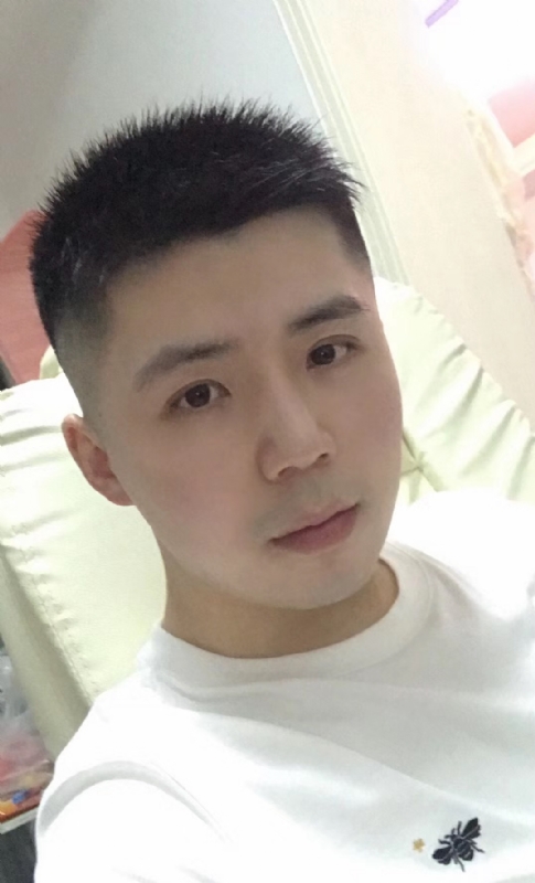 阿信的第一张照片--无锡相亲服务中心