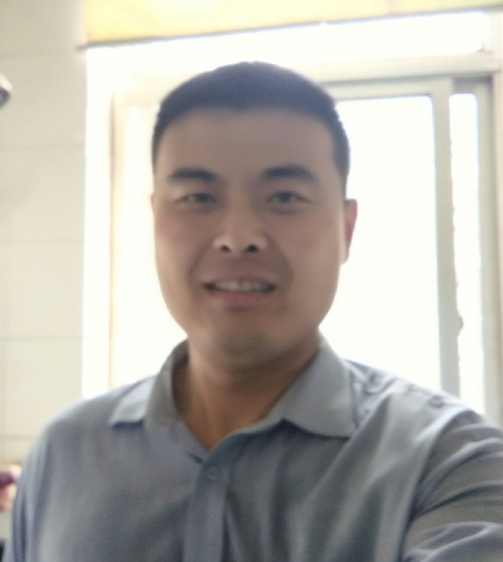 李伟的第一张照片--无锡相亲服务中心