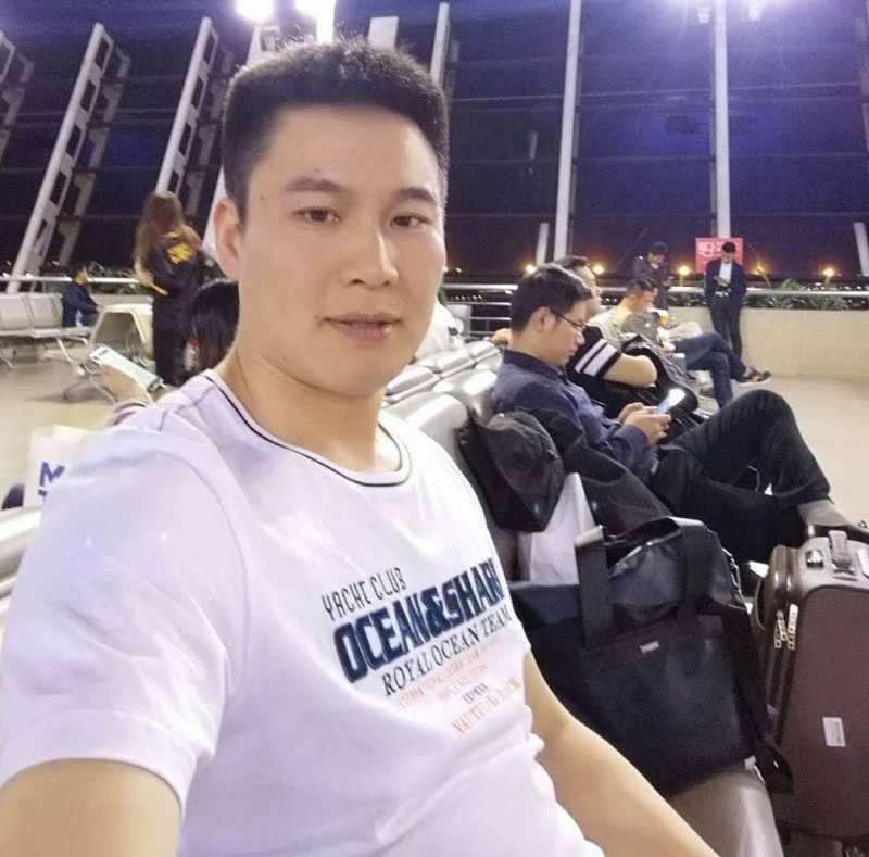 阳光灿烂的第一张照片--无锡相亲服务中心