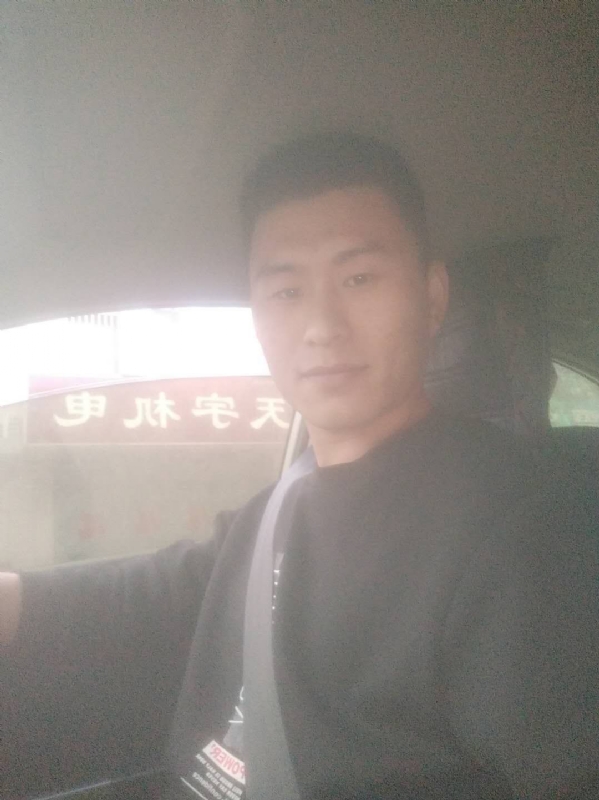 老鼠爱上猫的第一张照片--无锡相亲服务中心