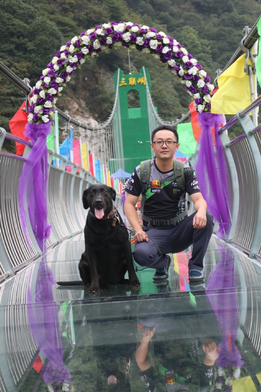 离人的第一张照片--无锡相亲服务中心