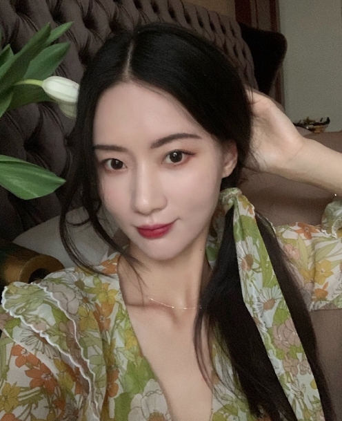 倾城的第一张照片--无锡相亲服务中心