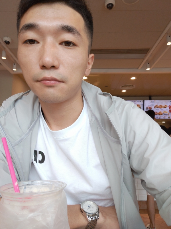 须臾数年的第二张照片--无锡相亲服务中心