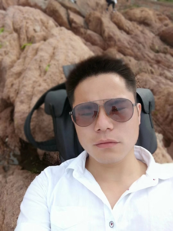 易听的第二张照片--无锡相亲服务中心