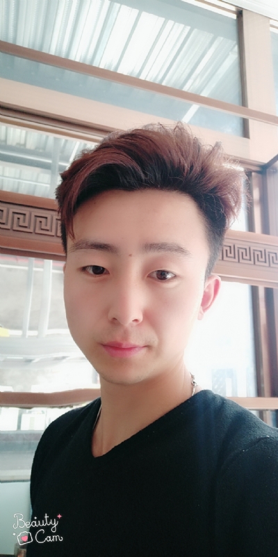 拼命微笑的第二张照片--无锡相亲服务中心