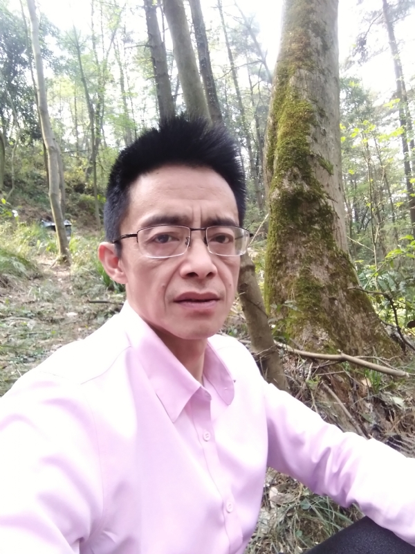 吴彬的第一张照片--无锡相亲服务中心