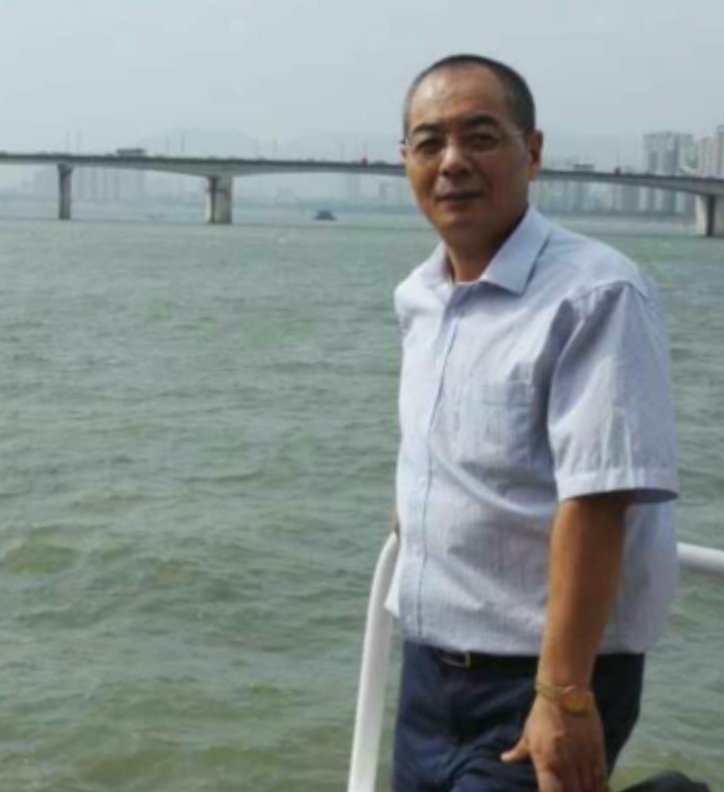 辛民的第二张照片--无锡相亲服务中心