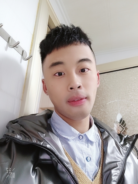 幼稚鬼的第一张照片--无锡相亲服务中心