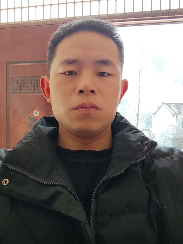 勇敢的成长的第一张照片--无锡相亲服务中心