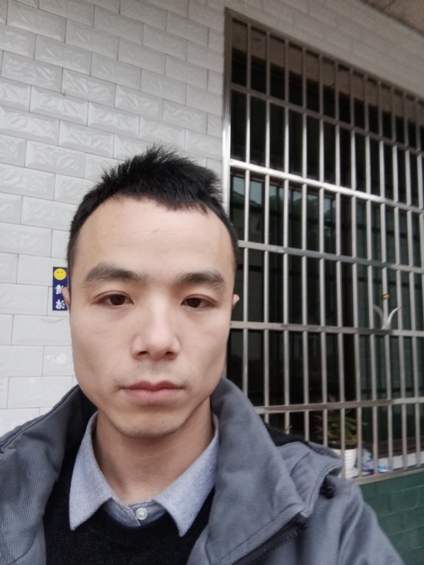 笑得那么开心的第二张照片--无锡相亲服务中心