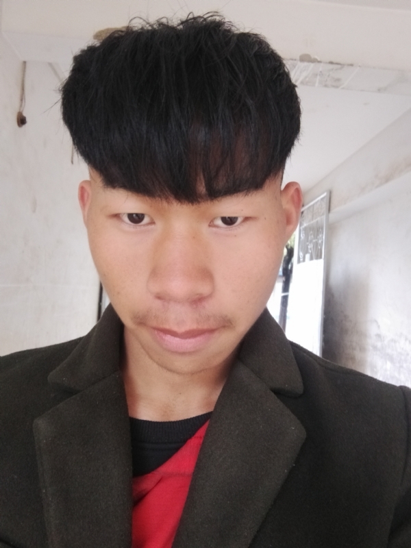 少年不在少的第一张照片--无锡相亲服务中心
