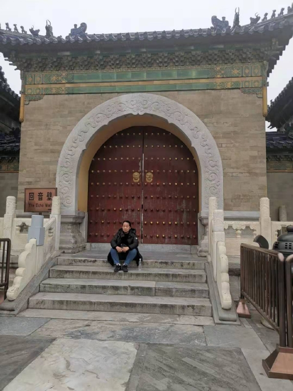 吾笨如牛的第一张照片--无锡相亲服务中心